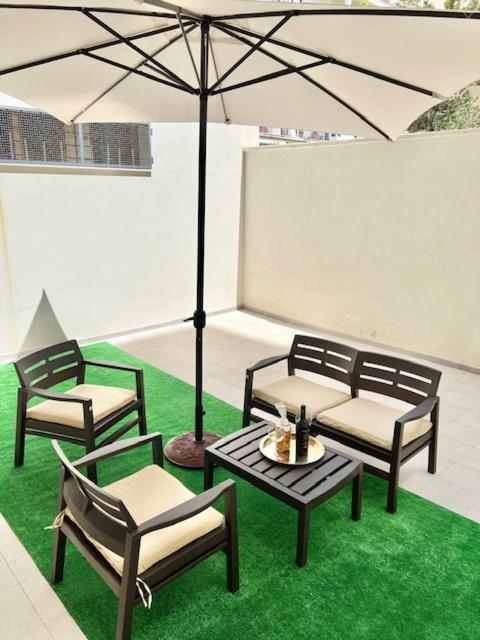 Manzoni Artist Lodge Bari Exterior foto
